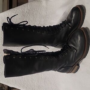 1995 Sketchers Oil Resistant Knee lace-up boots.